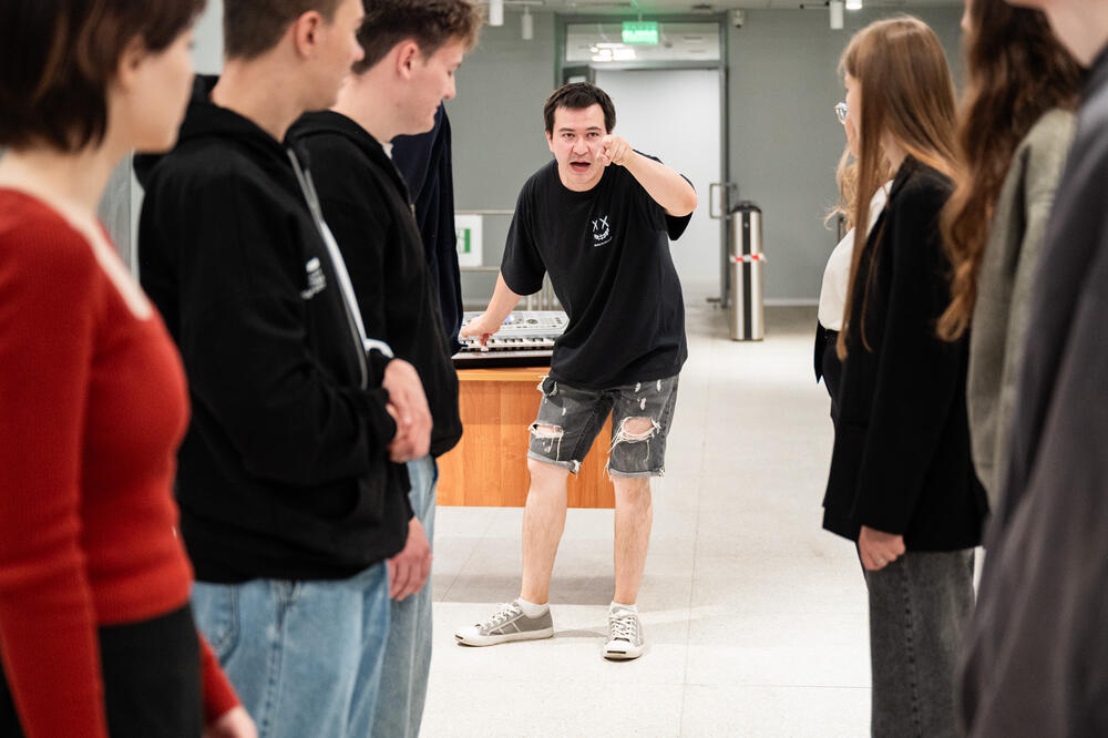 На изображении репетиция вокального коллектива НИТУ МИСИС