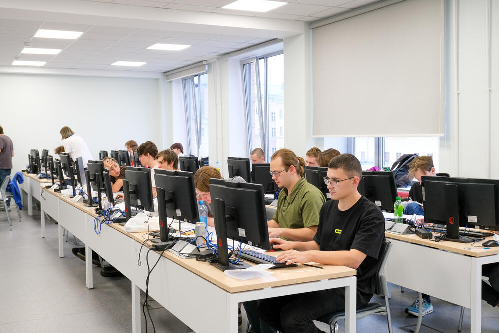 Чемпионат по программированию RuCode в НИТУ МИСИС